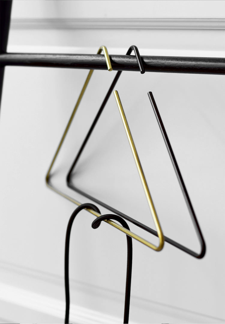 Simple Clothe Hanger